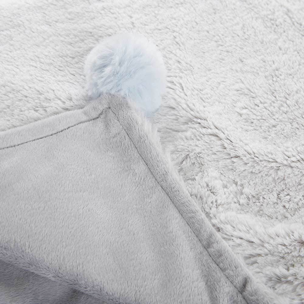 Luxury Baby Blanket & Rattle Gift Set (Blue)